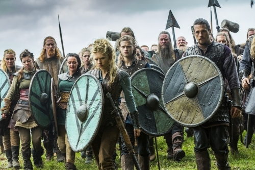 VIKINGS - Series 3 - The following copyright line must be used in conjunction with all of these images: VIKINGS © 2016 TM Productions Limited / T5 Vikings IV Productions Inc. All Rights Reserved. An Ireland-Canada Co-Production.